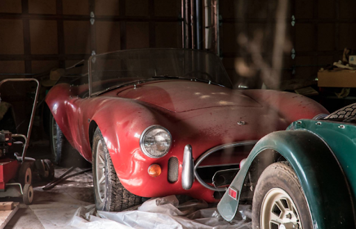 You just bought a Ferrari, but without Snowflake observability, it’s stuck in the garage.